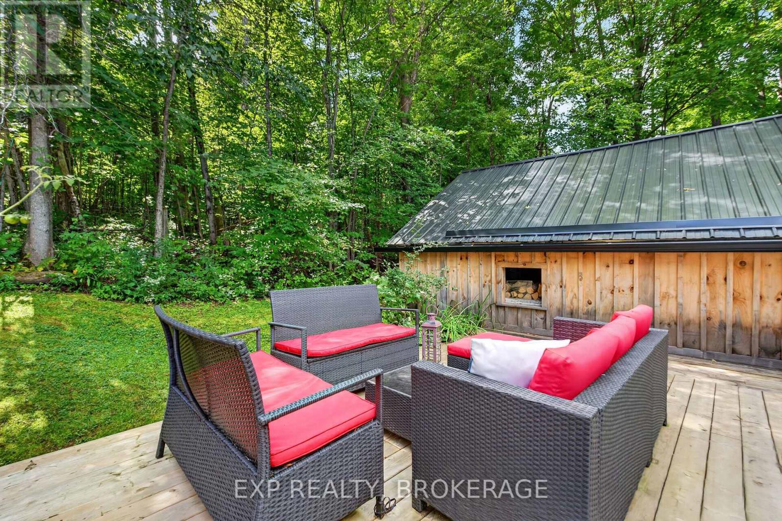 22053 HIGHWAY 7 - Image 32