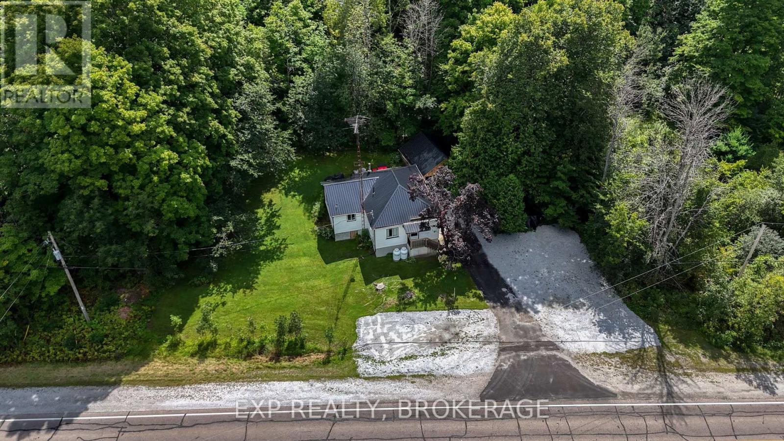 22053 HIGHWAY 7 - Image 37