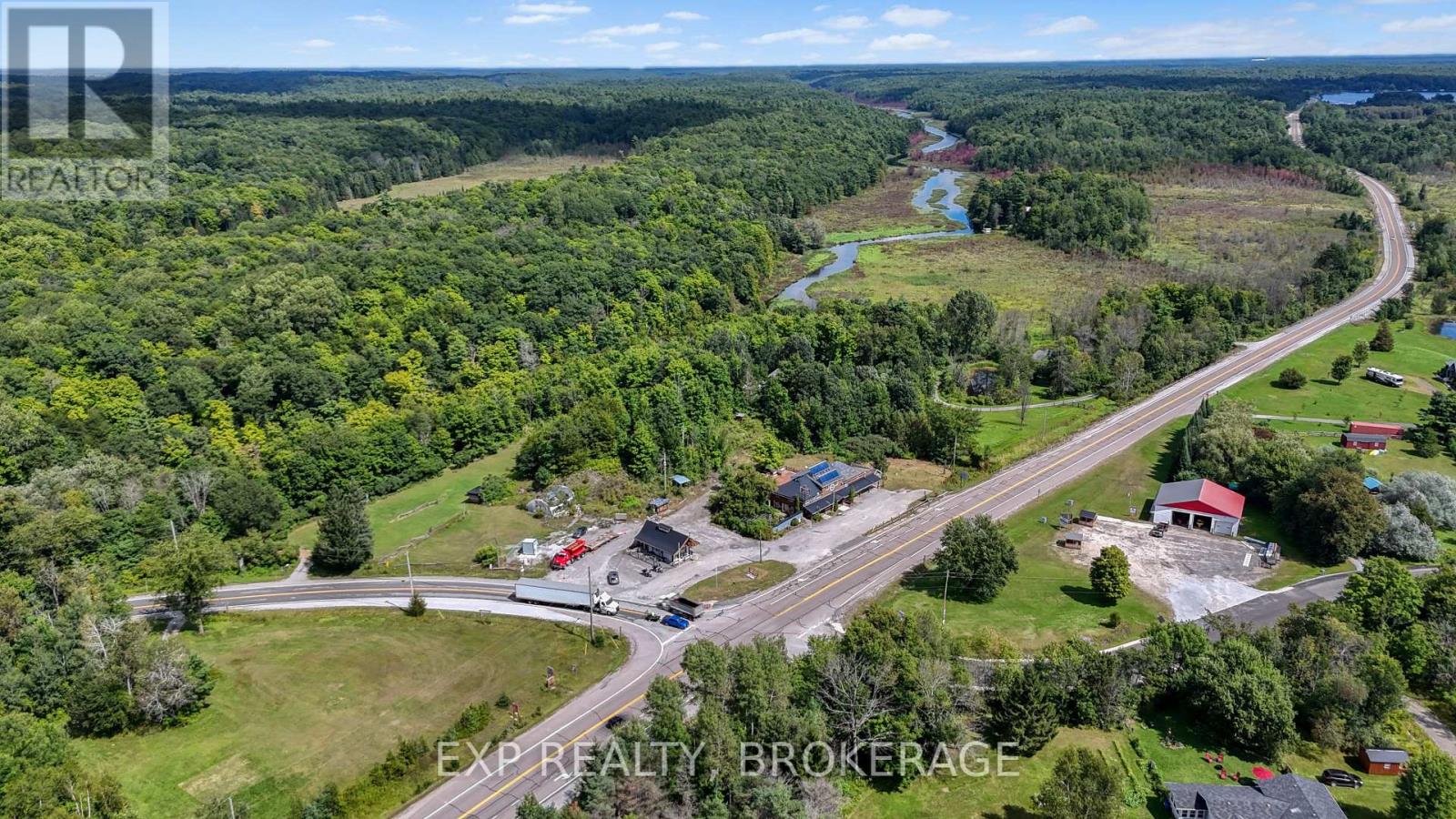 22053 HIGHWAY 7 - Image 40