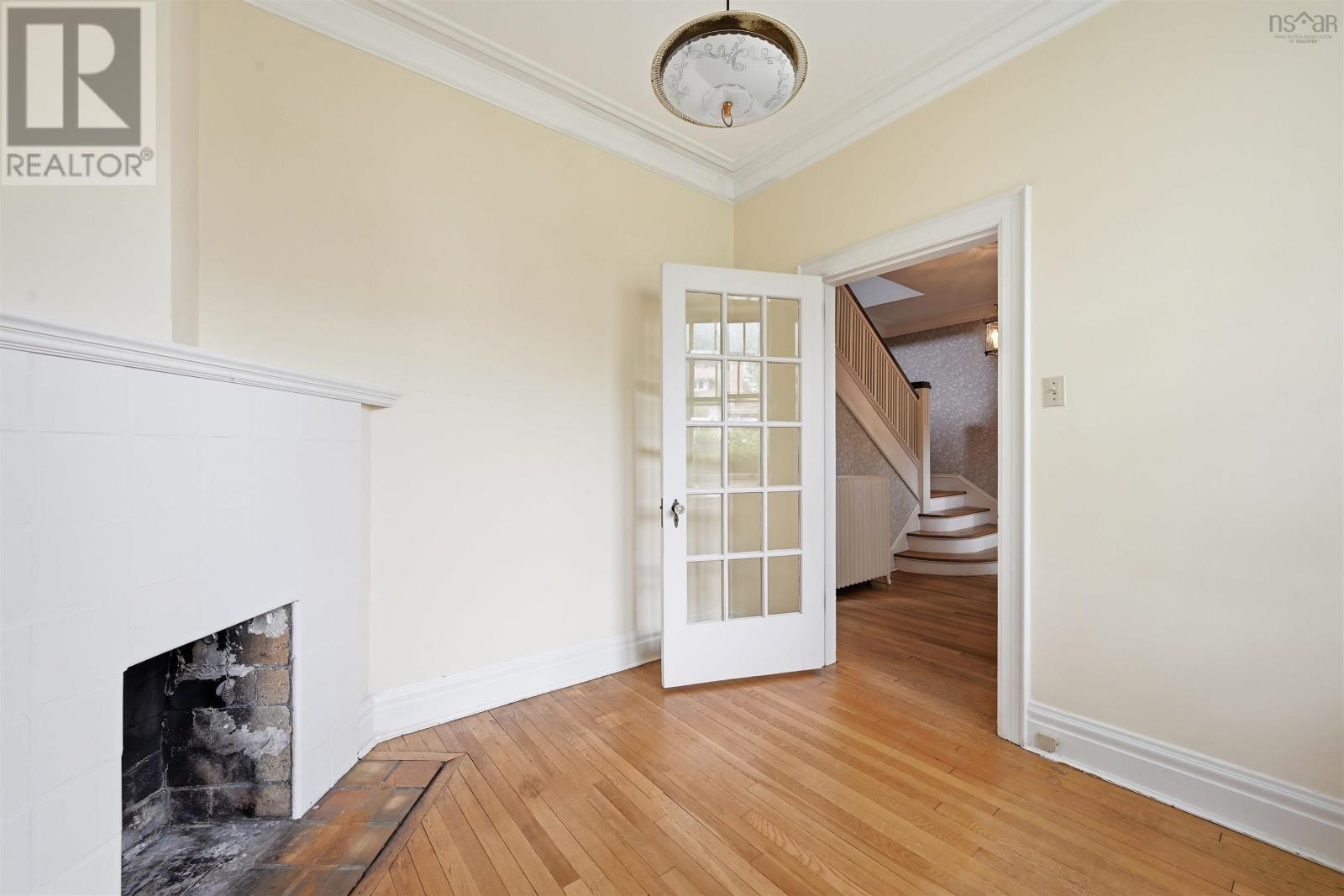 6470 Coburg Road - Image 17