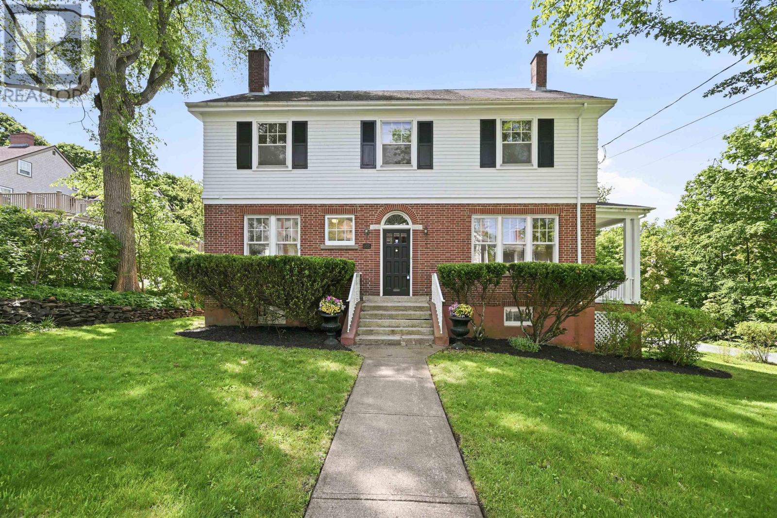 6470 Coburg Road - 2