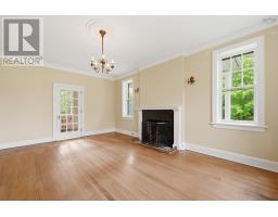 Living room - 6470 Coburg Road, Halifax, NS B3H2A7 Photo 7