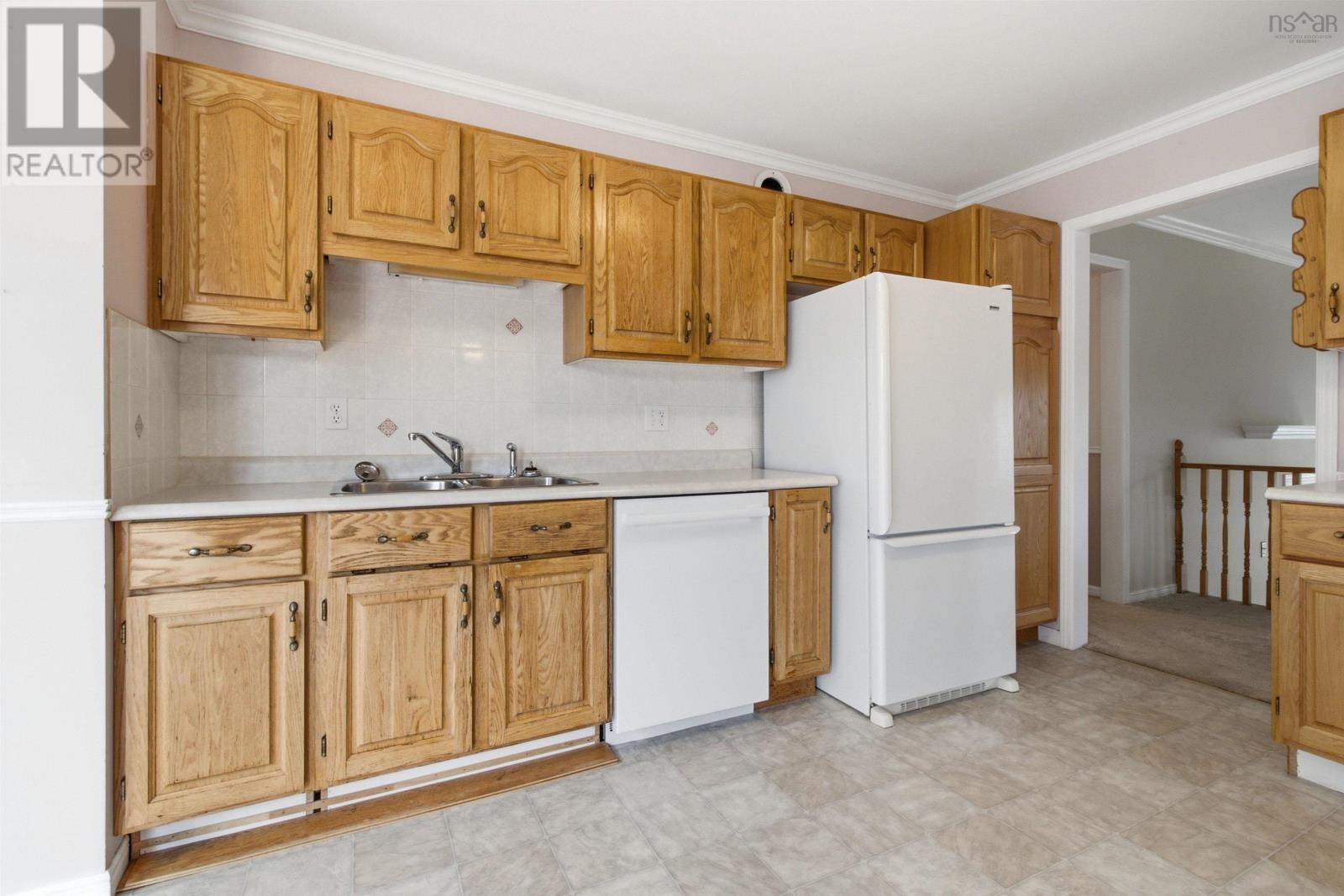 108 Stratford Drive - Image 14