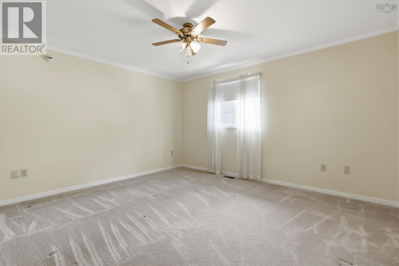 108 Stratford Drive - Image 23