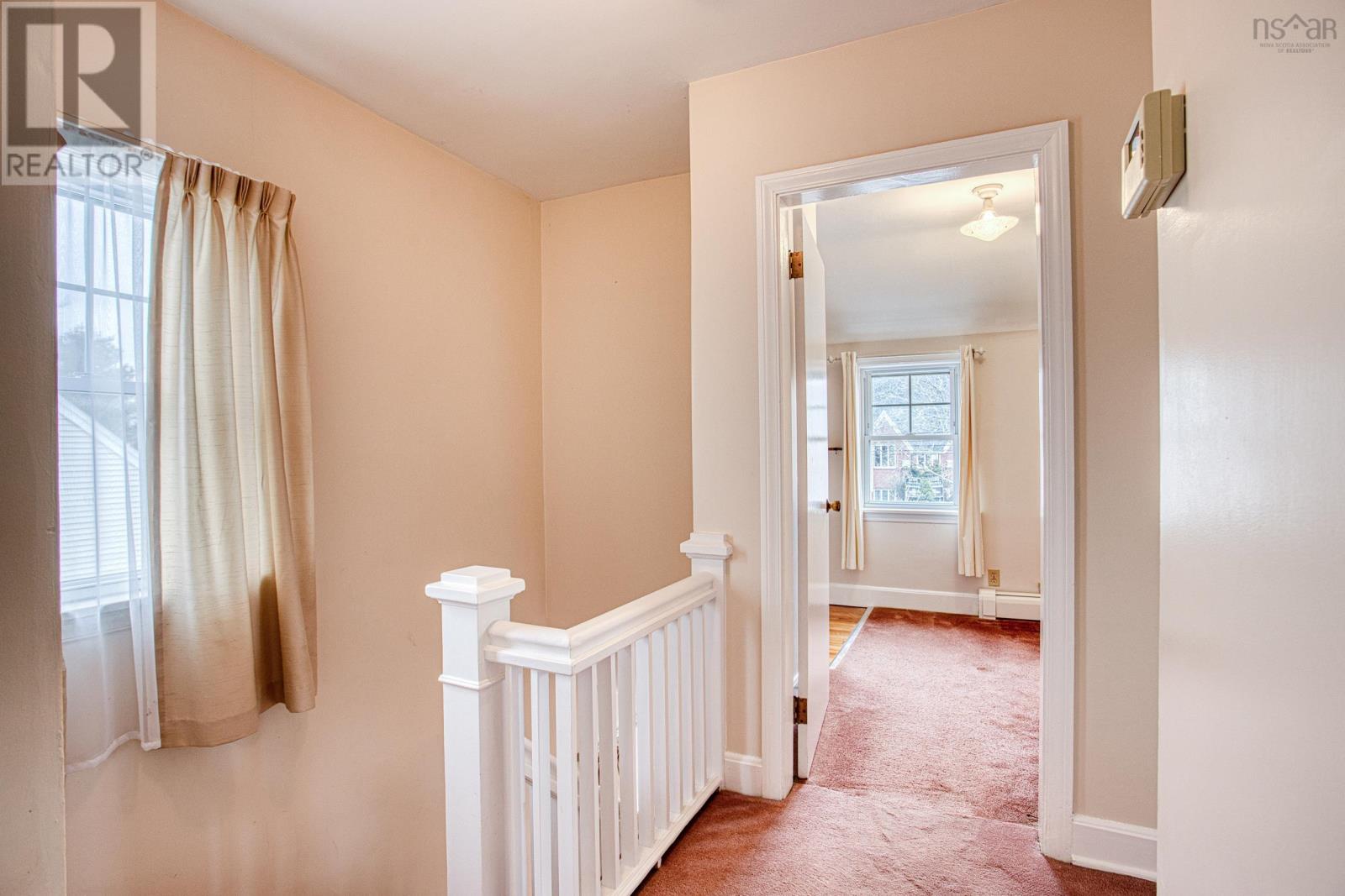3058 Connaught Avenue - 29