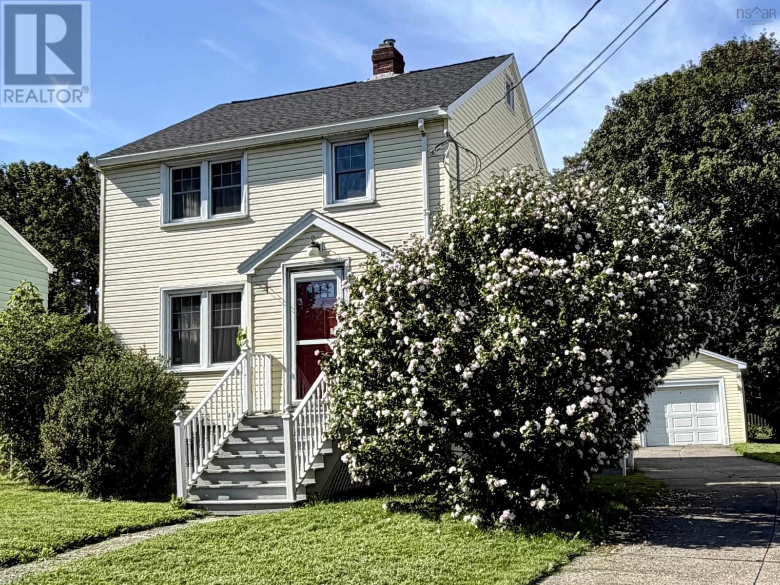 3058 Connaught Avenue - 1