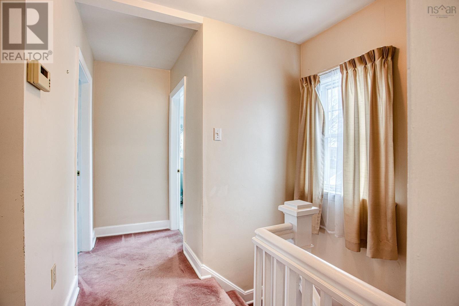 3058 Connaught Avenue - 28