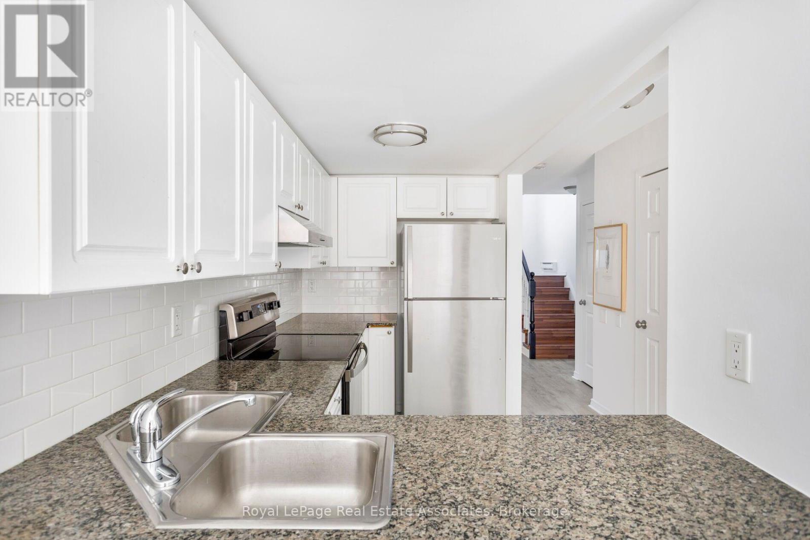 #140 30 MERCHANT LANE - Image 12