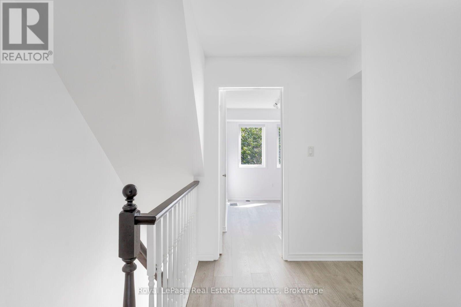 #140 30 MERCHANT LANE - Image 33
