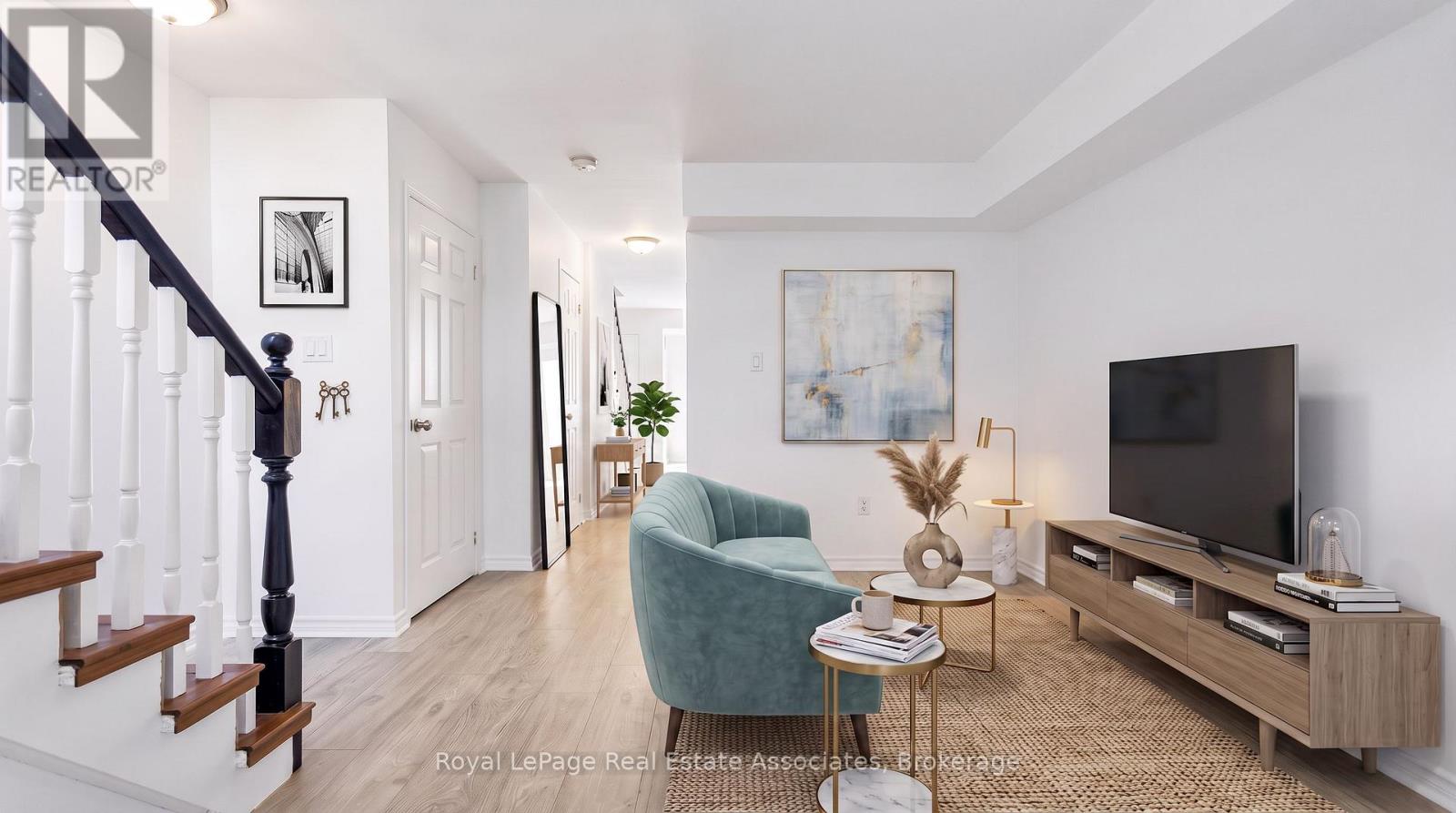 #140 30 MERCHANT LANE - Image 7