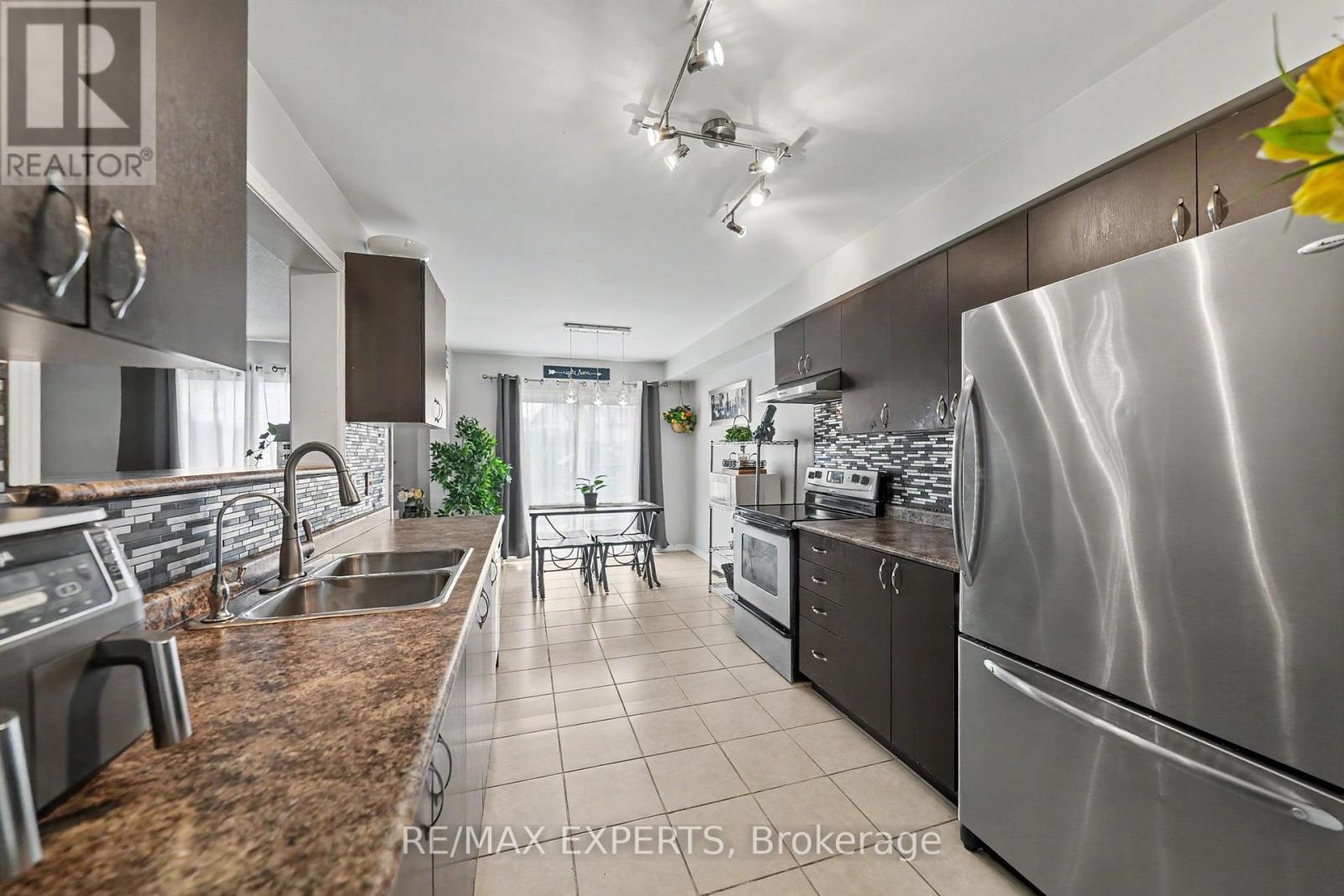 1261 BENSON STREET - Image 10