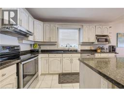Kitchen - 34381 Denfield Road, Clandeboye, ON N0M2S0 Photo 11
