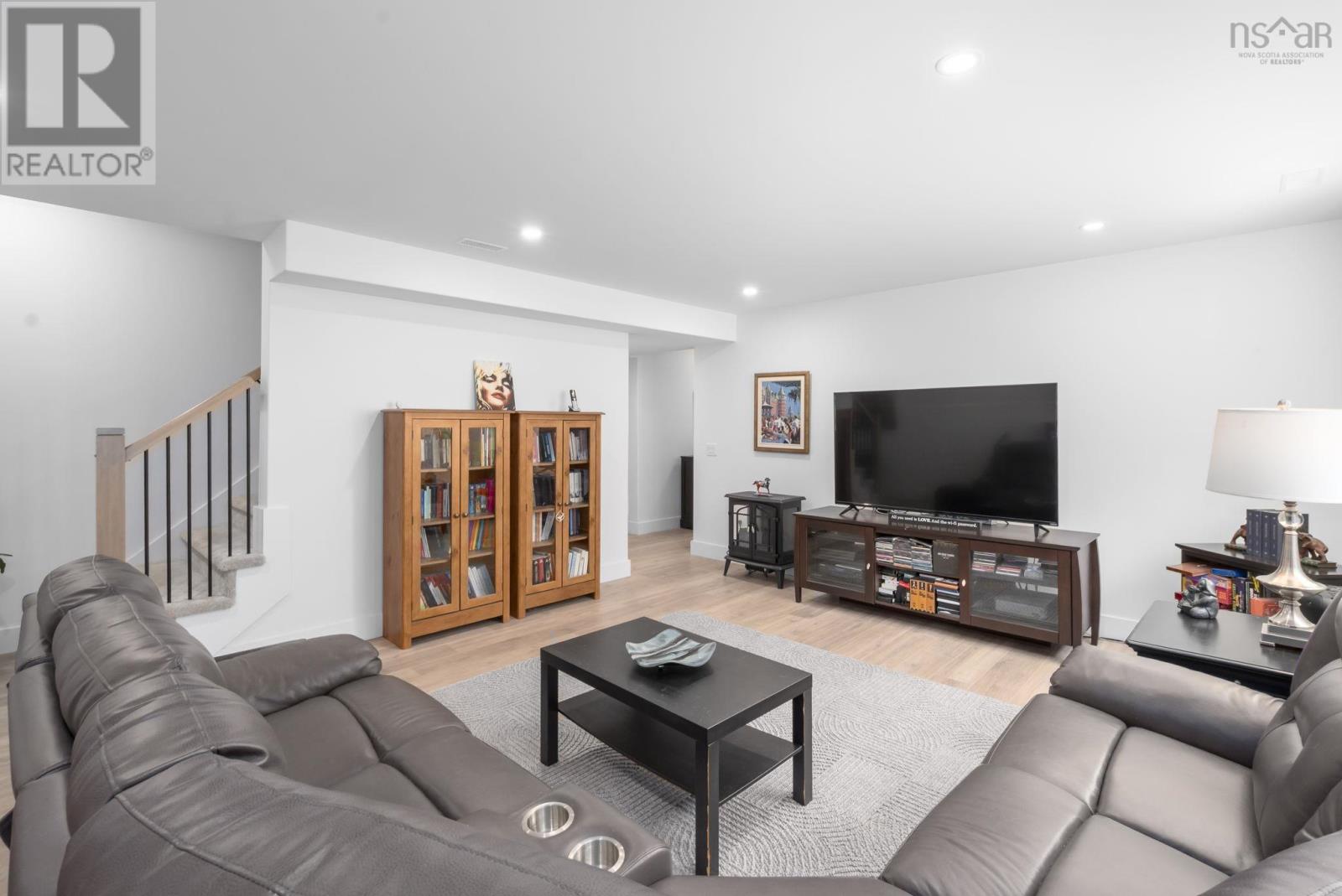 437 Heddas Way - Image 32