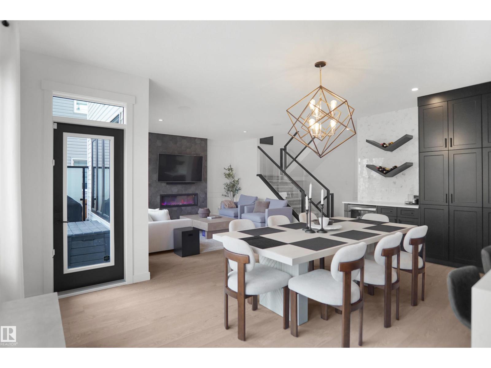 815 176 ST SW - 18