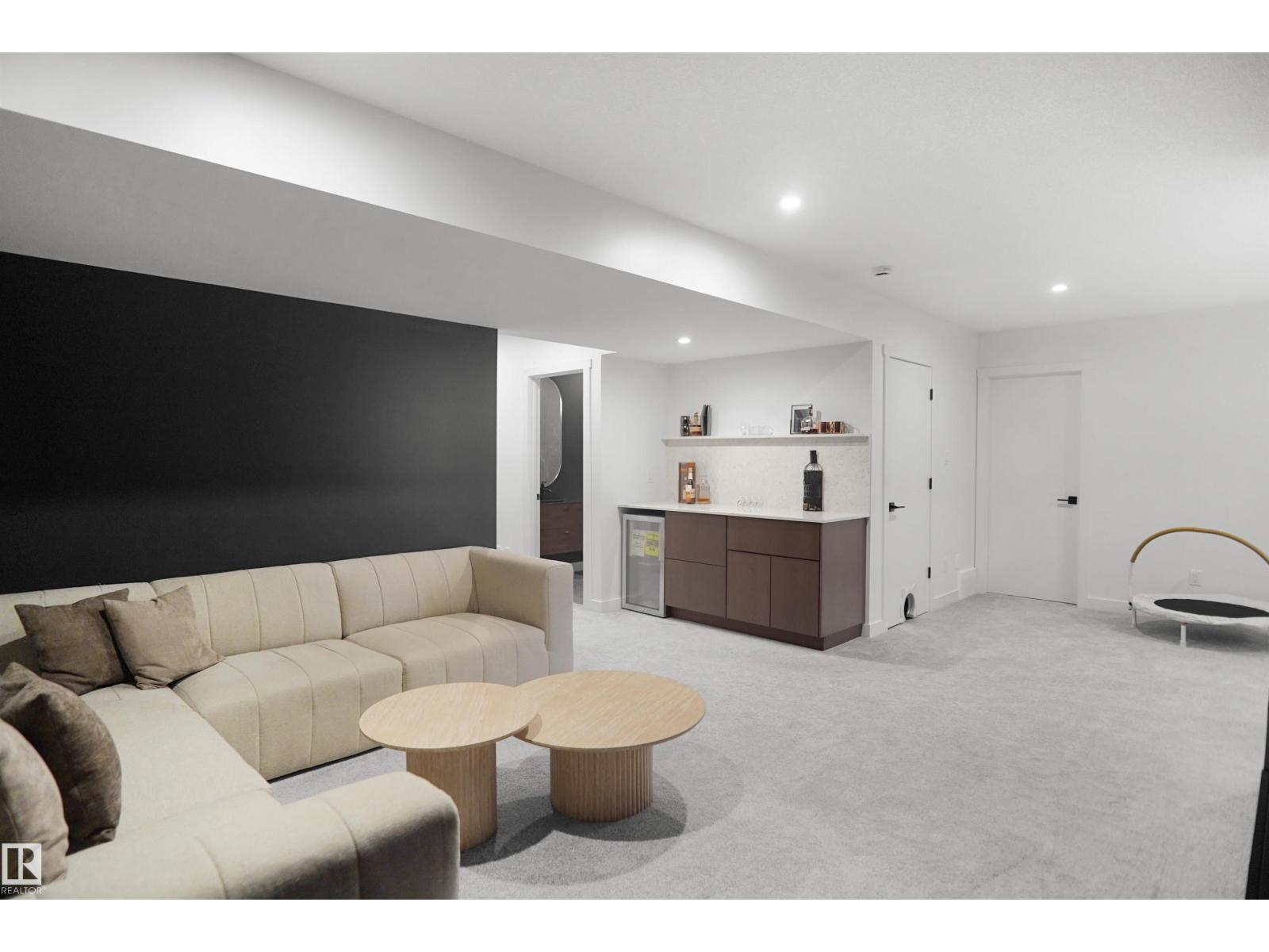 815 176 ST SW - 51