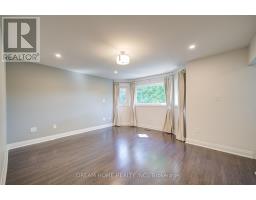 5 Silk Court, Richmond Hill, ON L4B4A4 Photo 32