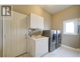5 Silk Court, Richmond Hill, ON L4B4A4 Photo 41