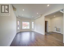 Family room - 5 Silk Court, Richmond Hill, ON L4B4A4 Photo 7