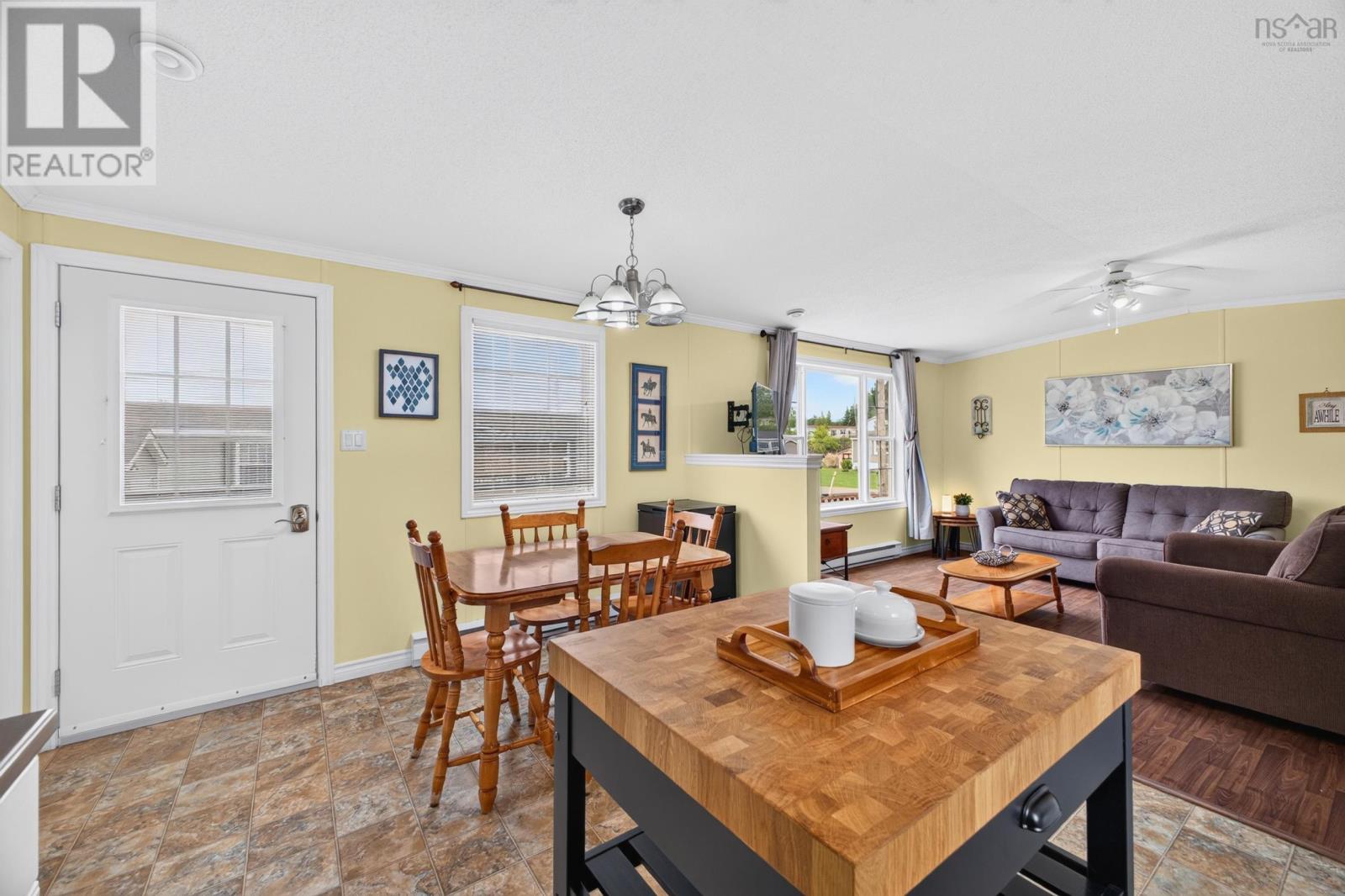 1047 GLEN FOREST Drive - Image 6