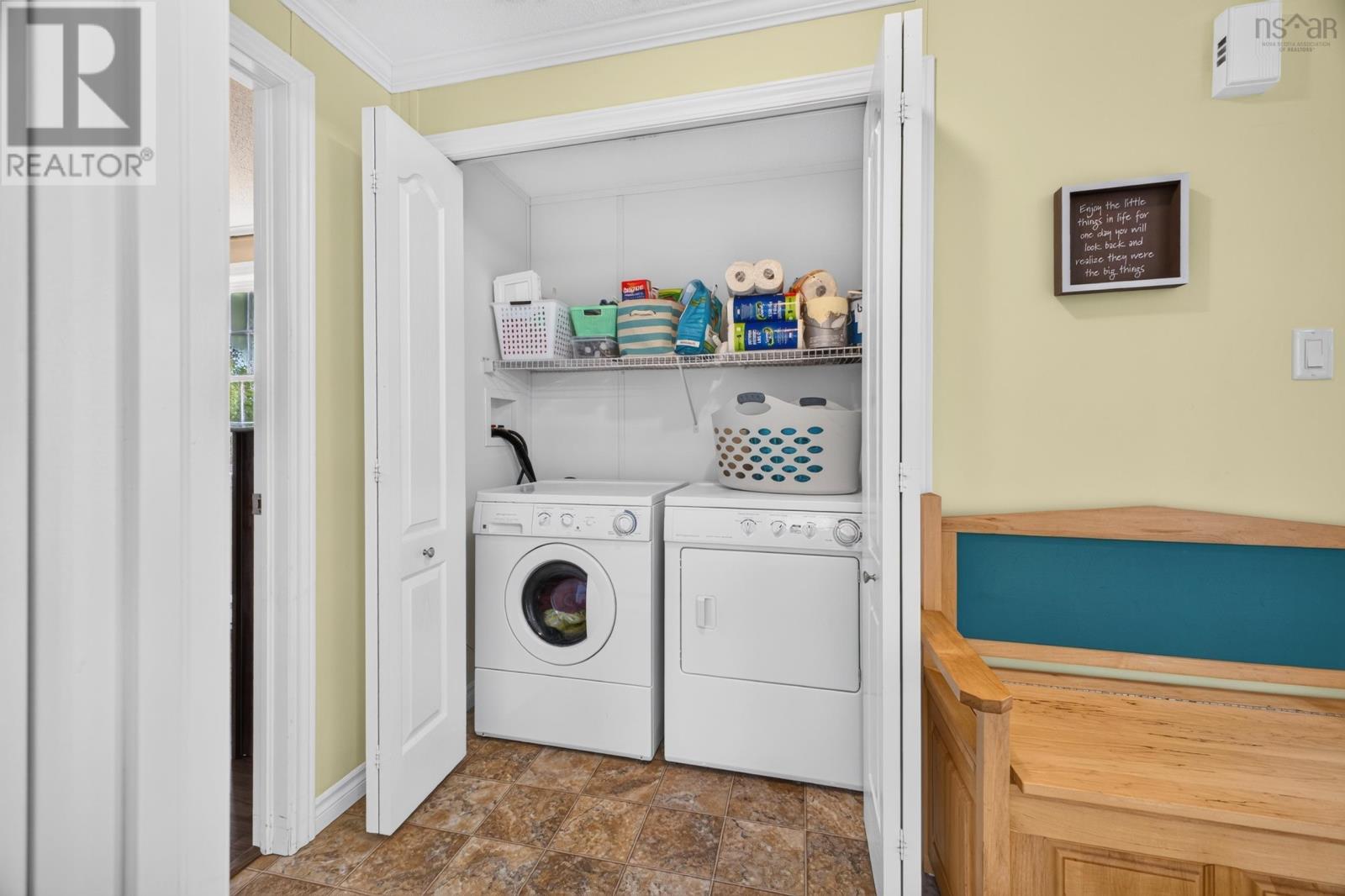 1047 GLEN FOREST Drive - Image 5