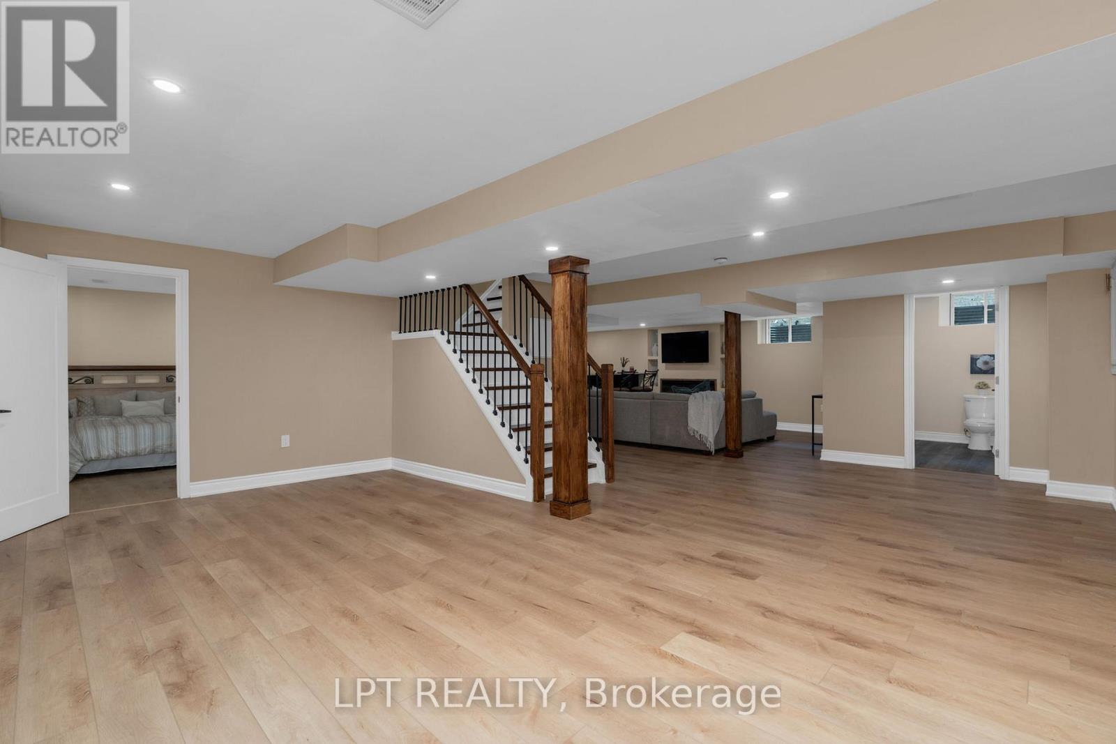 47 NORTHVIEW CRESCENT - Image 27
