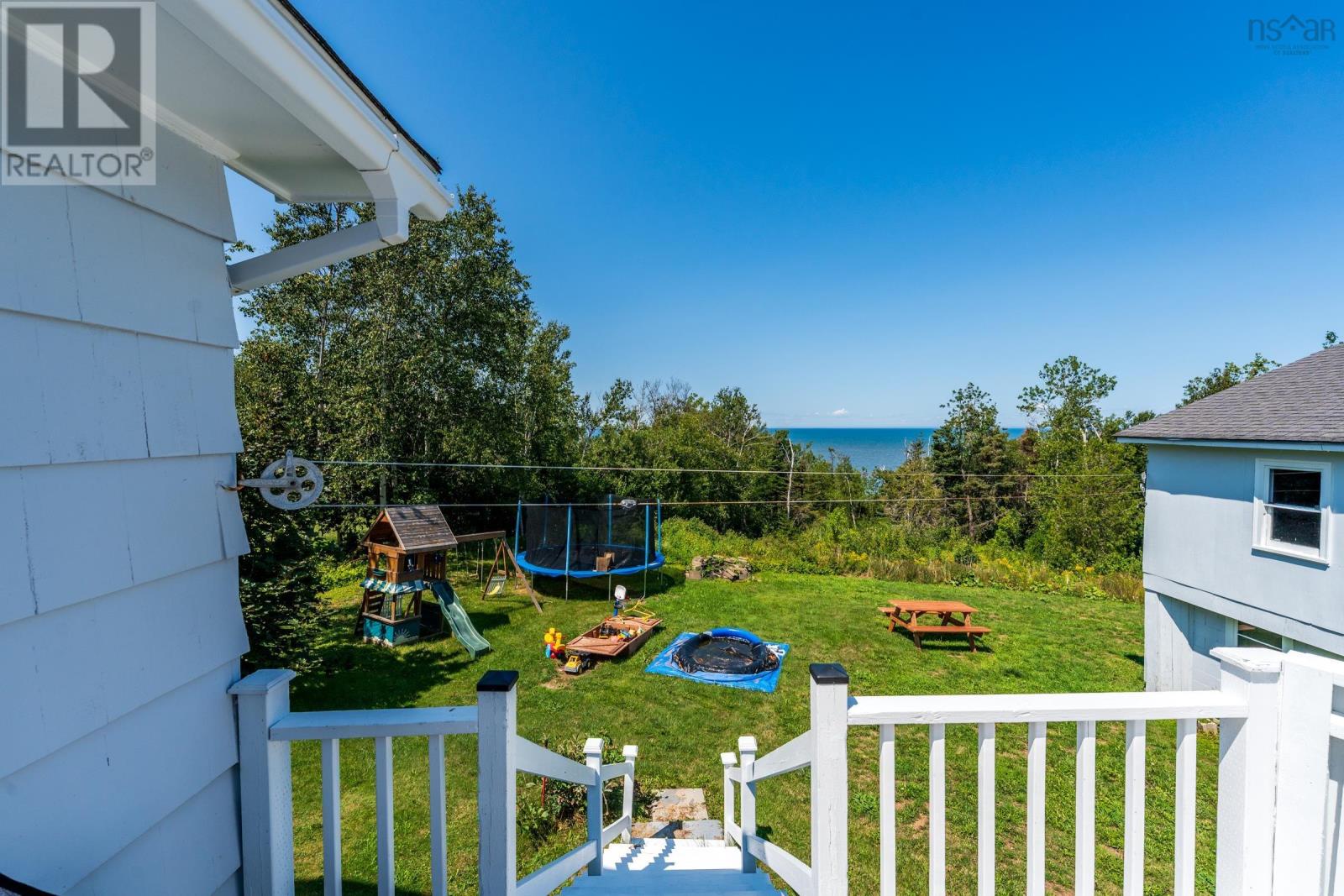 3739 Shore Road W - 9