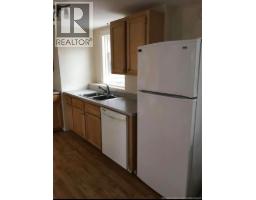 17 Pleasant Street, photo 20