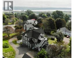 17 Pleasant Street, photo 3