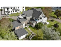 17 Pleasant Street, photo 4