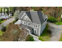 17 Pleasant Street, photo 5