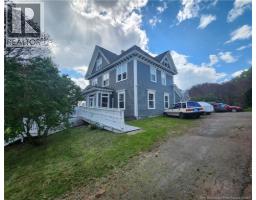 17 Pleasant Street, photo 6