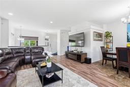 Bedroom - 250 Mosselle Drive, Winnipeg, MB R2P1N7 Photo 6