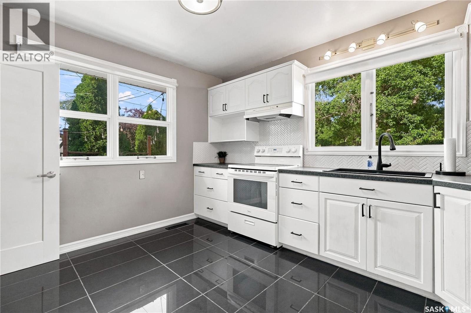 1626 Uhrich AVENUE - Image 12