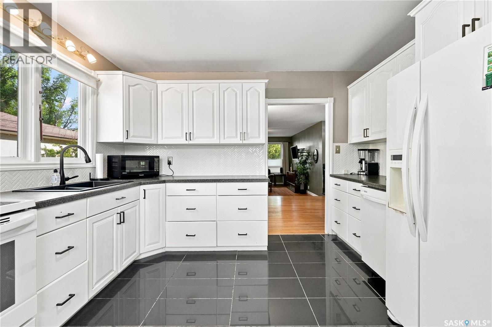 1626 Uhrich AVENUE - Image 15