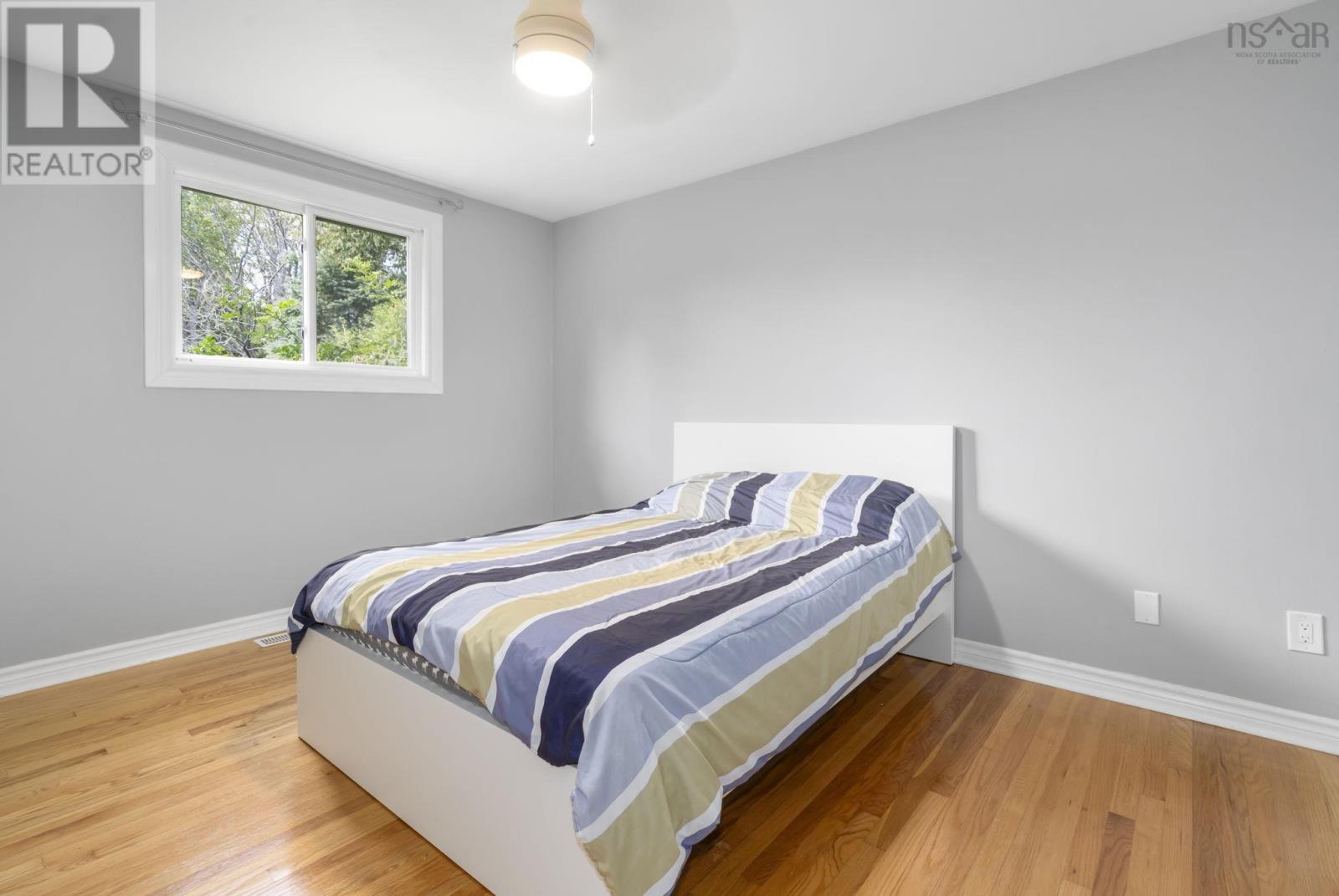 25 Dumbarton Avenue - Image 18