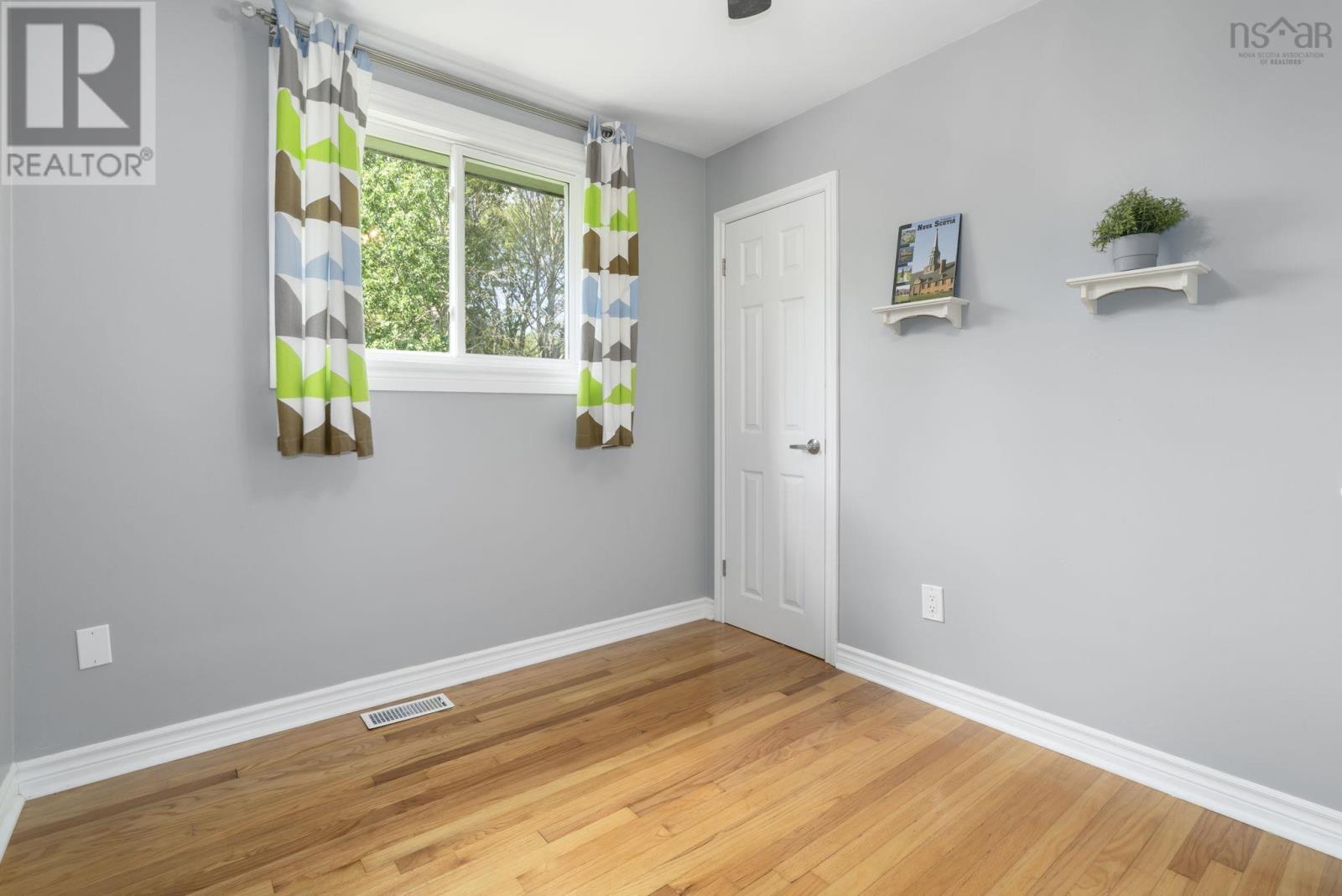 25 Dumbarton Avenue - Image 21