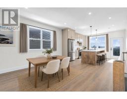 101 Trenton Drive thumbnail 4