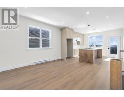 101 Trenton Drive thumbnail 3