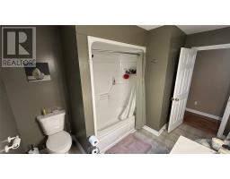 41 Island Pond Drive thumbnail 18