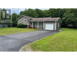 41 Island Pond Drive thumbnail 3
