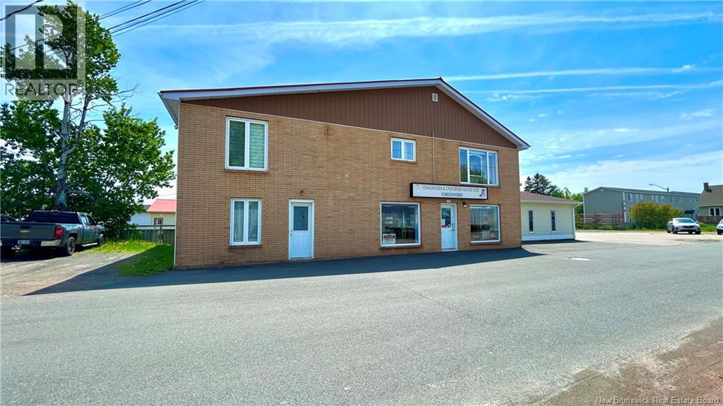 140 10e Street, Shippagan, New Brunswick, E8S1B9, Shippagan, New Brunswick — photo 2 of 5