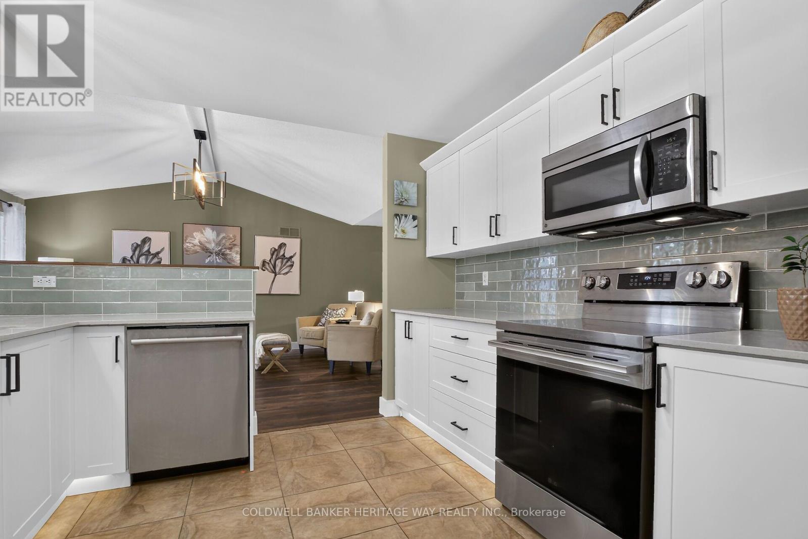 515 BALMORAL DRIVE - Image 13