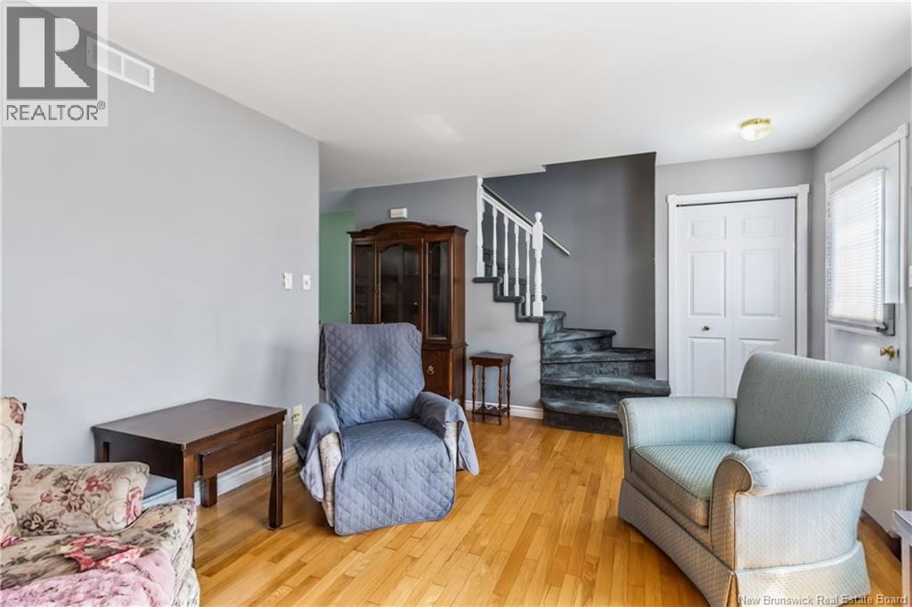 #15 25 Lonsdale Drive - Image 9