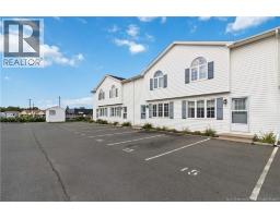25 Lonsdale Drive Unit# 15, photo 3