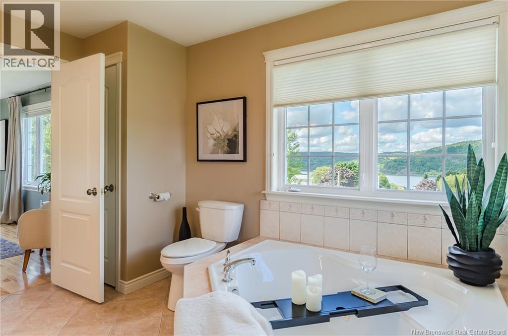 8 Aaron Avenue - Image 30