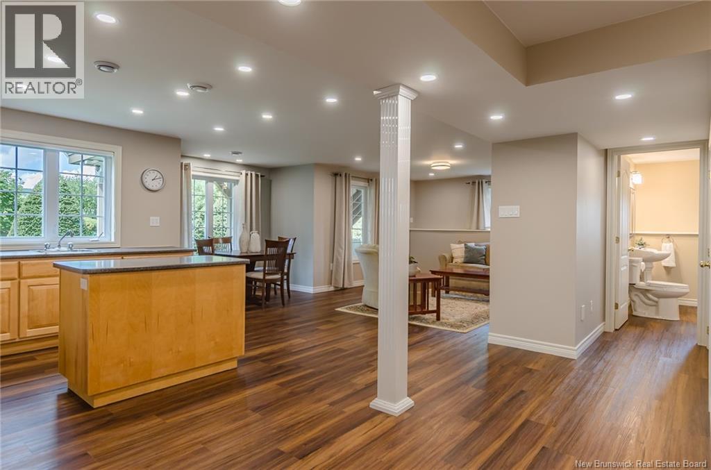 8 Aaron Avenue - Image 37