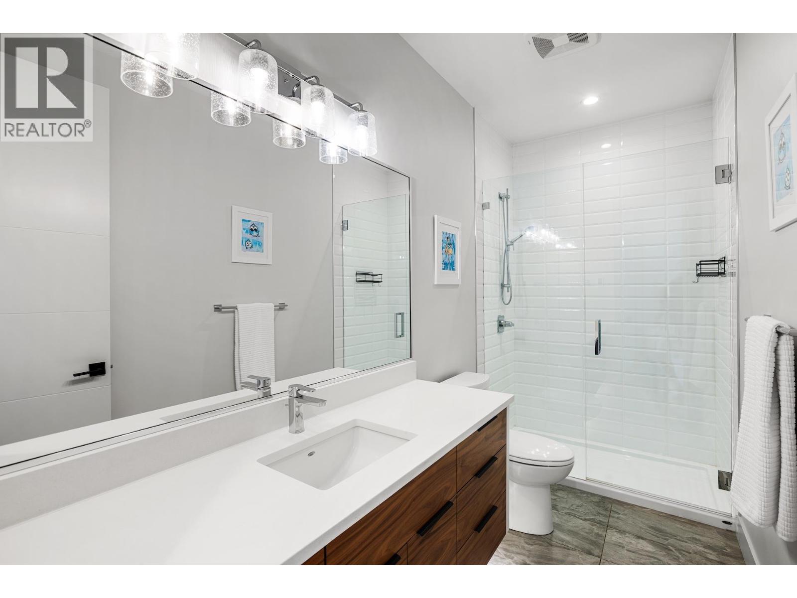  3276 Vineyard View Drive, West Kelowna