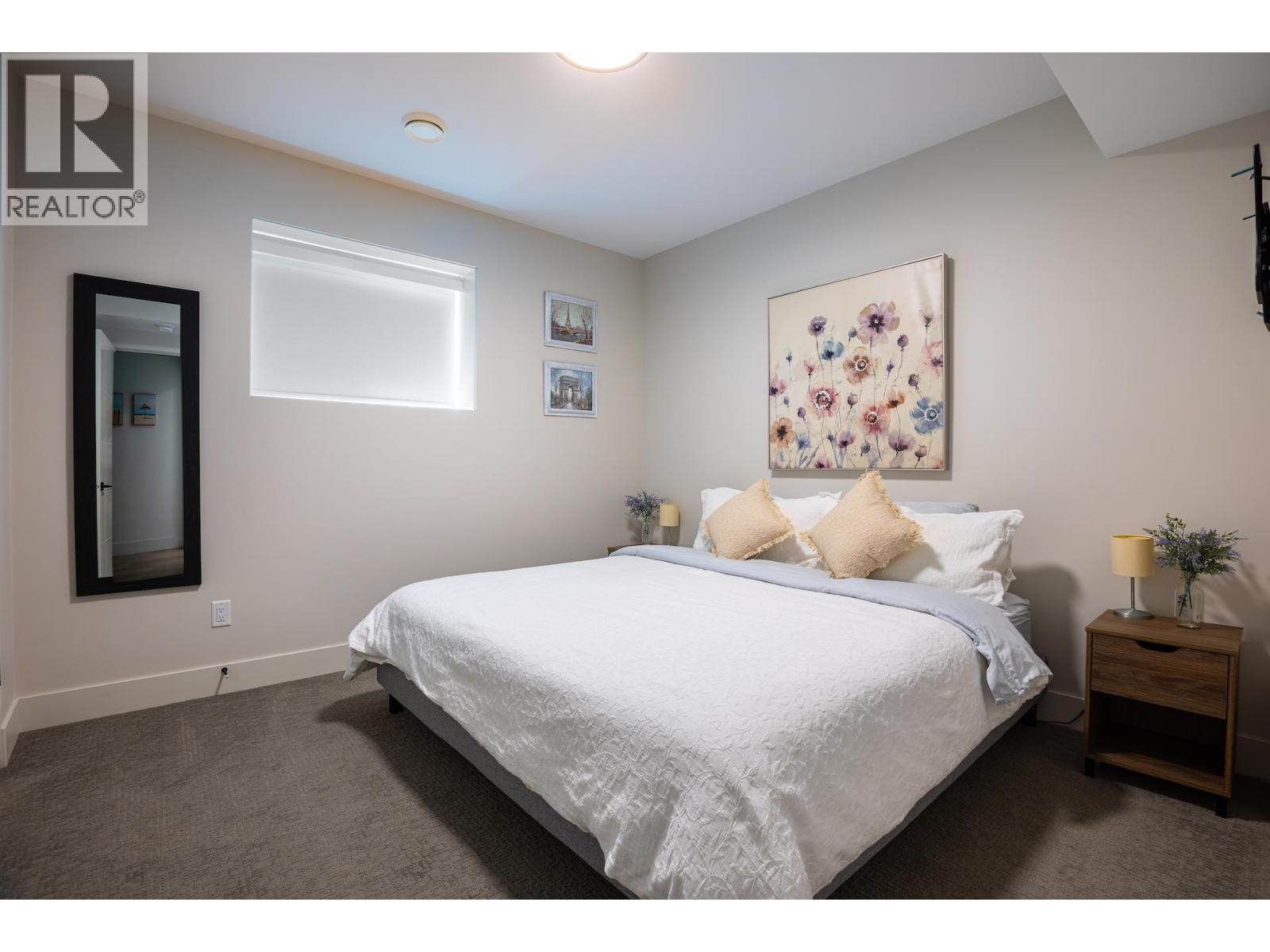  3276 Vineyard View Drive, West Kelowna