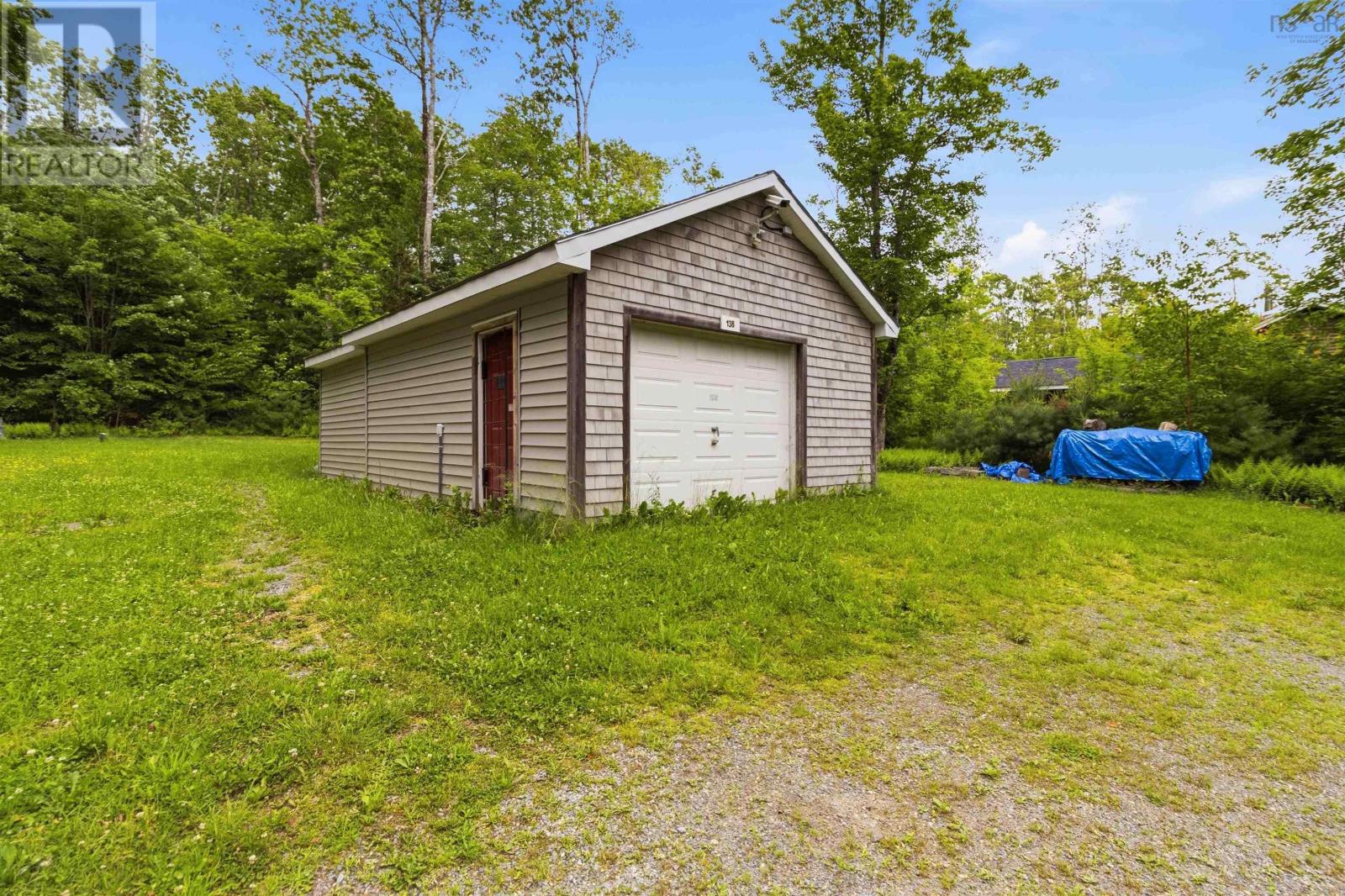 138 Falkenham Road - 27