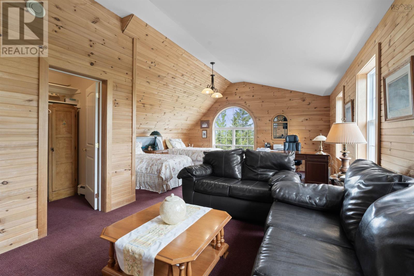 1021 Bissett Road - Image 40